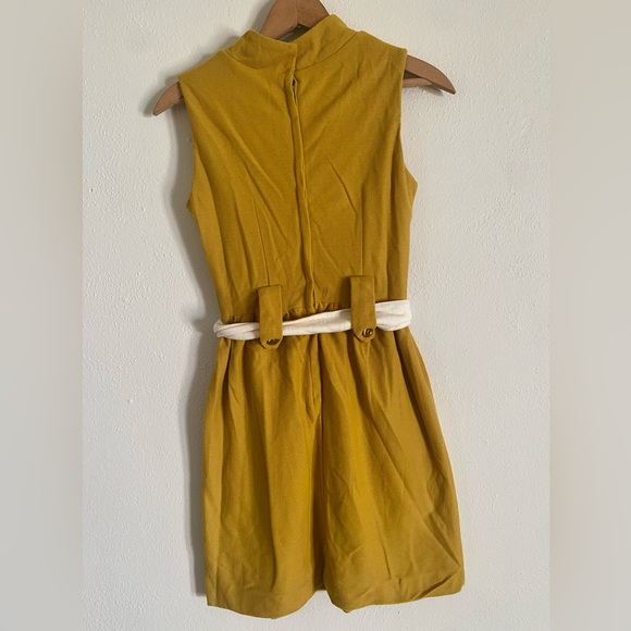 Vintage 1960’s Union Made Mod Shift Yellow Dress - Picture 4 of 5